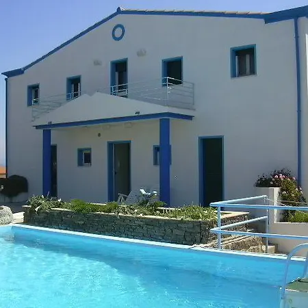 Acquamarina 3* קאלאסטה