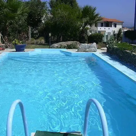 Acquamarina فندق مبيت وإفطار