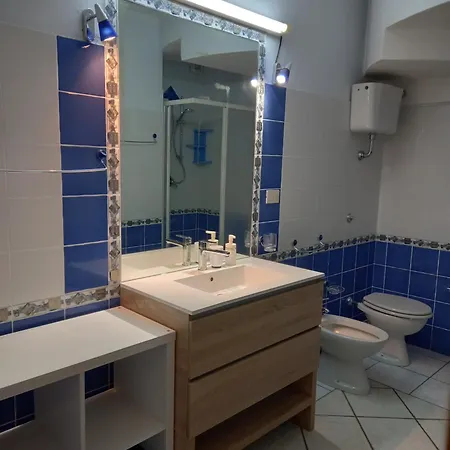 ベッド・アンド・ブレックファスト Acquamarina