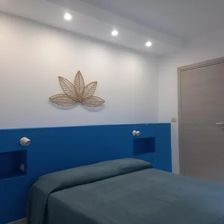 ベッド・アンド・ブレックファスト Acquamarina